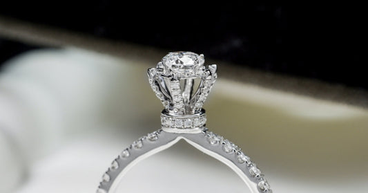 7 Things You Must Know Before Buying a White Gold Diamond Ring