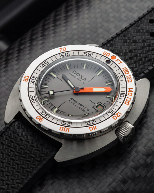 DOXA SUB 300 Ti5 Clive Cussler 823.50.121.20-SE14