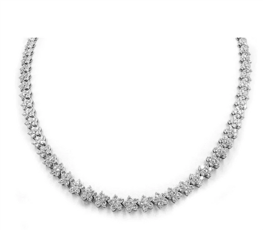 A Link 18K White Gold Diamond Cluster Necklace