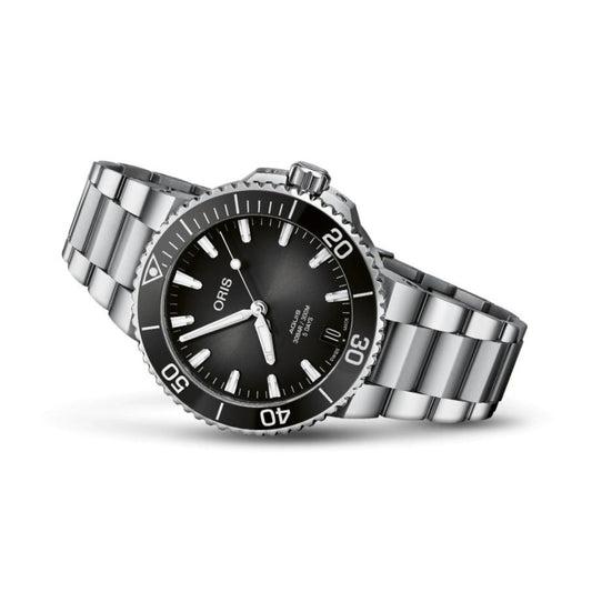 Oris Watches - AQUIS DATE CALIBRE 400 | LaViano Jewelers