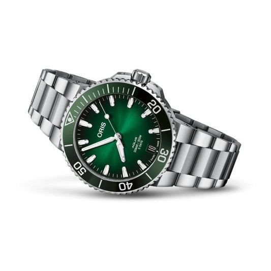 Oris Watches - AQUIS DATE CALIBRE 400 | LaViano Jewelers