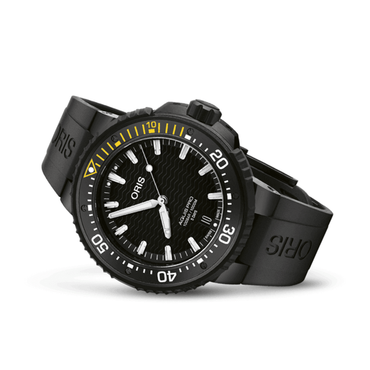 Oris Watches - AQUISPRO DATE CALIBRE 400 | LaViano Jewelers