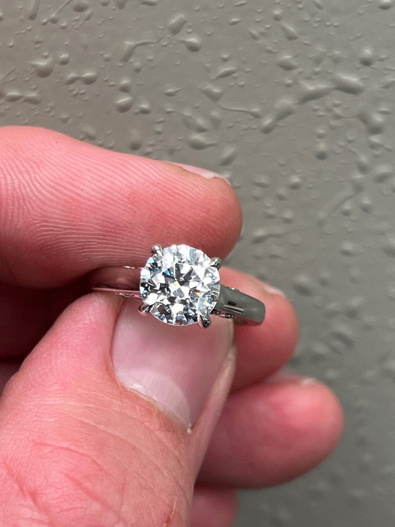 Why Buying a Diamond from a Trusted Jeweler Matters: A Look at LaViano Jewelers