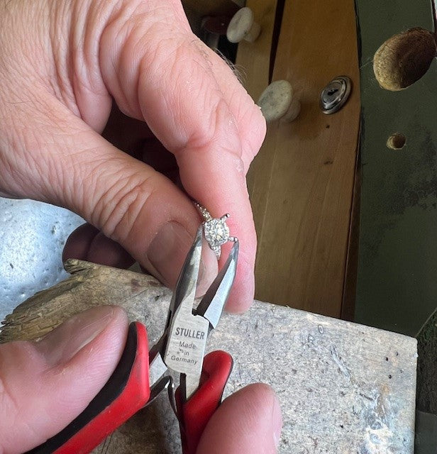 Expert Jewelry and Watch Repairs at LaViano Jewelers: Bringing Your Precious Pieces Back to Life