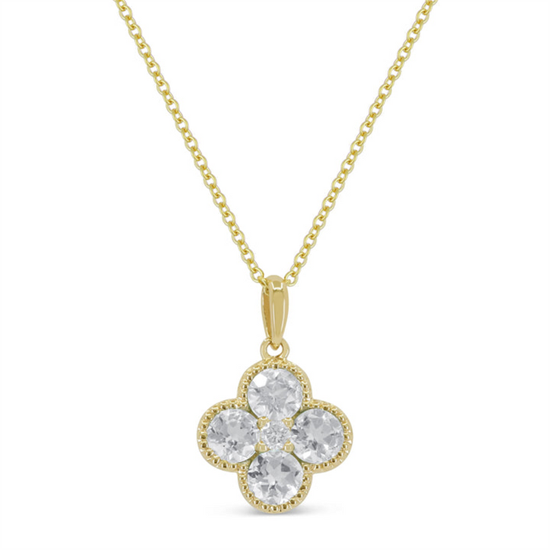 LaViano Fashion 14K Yellow Gold Diamond Clover Necklace
