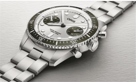 Divers Sixty-Five Chronograph