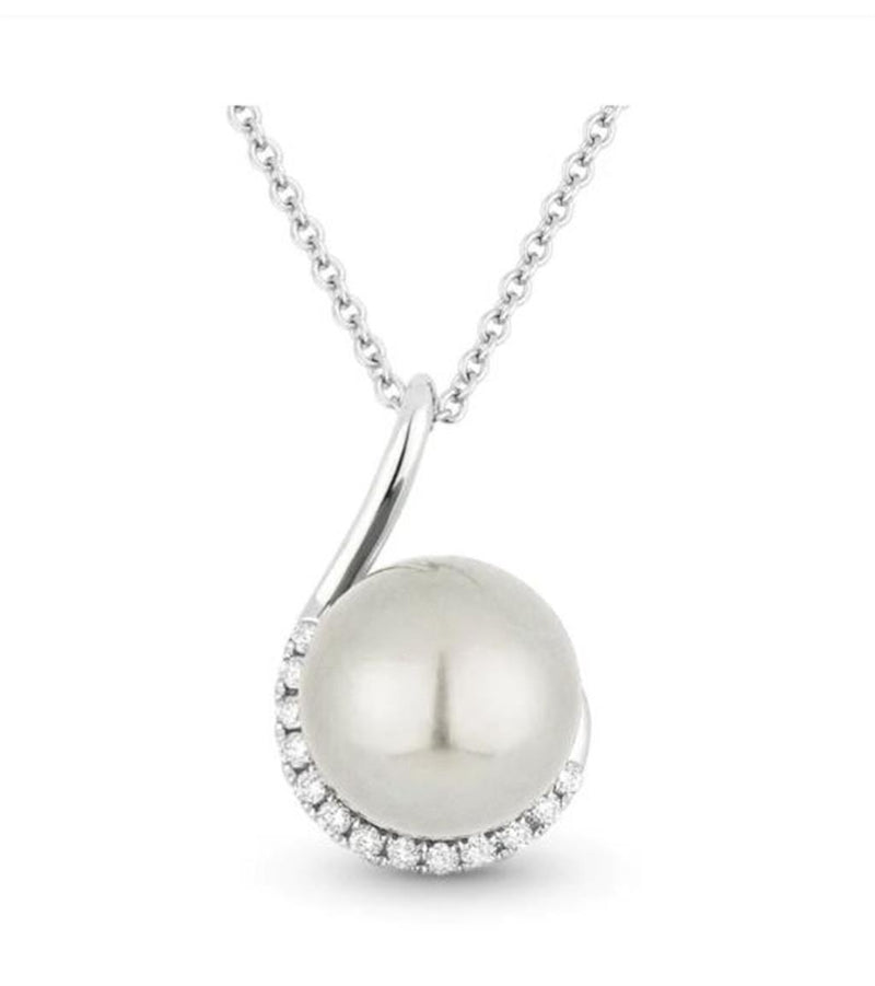 LaViano Fashion 14K White Gold Pearl and Diamond Pendant