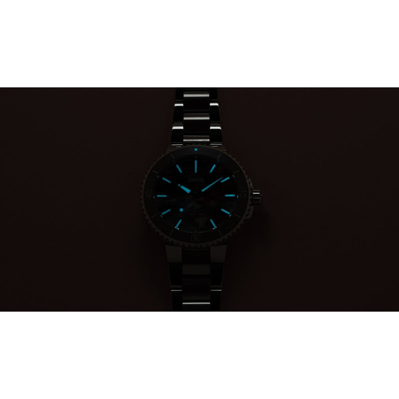 Oris Watches - AQUIS DATE 01 733 7766 4150 | LaViano 
